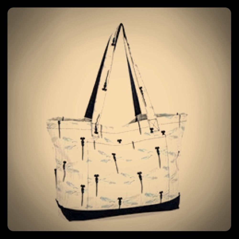 31 Beach Ready Tote